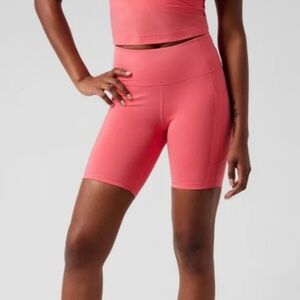 Women's Athleta Ultimate Stash II 7" High-Waisted Shorts In Coral Petal - Size S